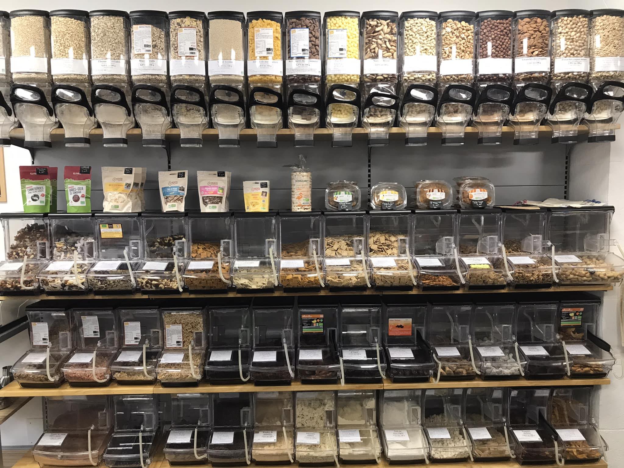 Intérieur de l'épicerie